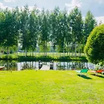 Countryside Riverside For Both Winter And Summer 度假居 *
