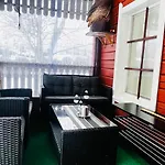 Countryside Riverside For Both Winter And Summer 度假居
