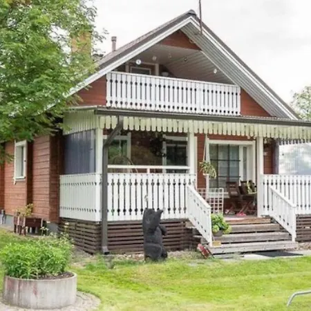 Dom wakacyjny Countryside Riverside For Both Winter And Summer *