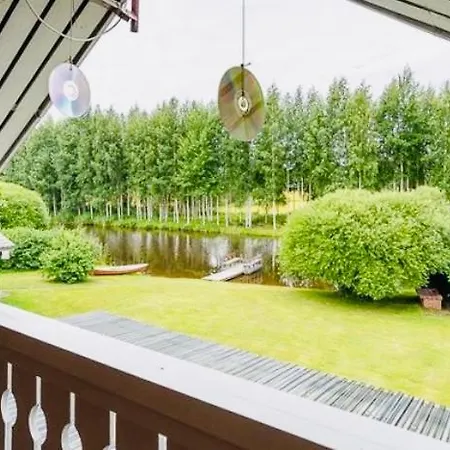 Countryside Riverside For Both Winter And Summer Loma-asunnot