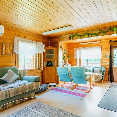 Countryside Riverside For Both Winter And Summer Dom wakacyjny