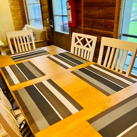 Countryside Riverside For Both Winter And Summer Dom wakacyjny *